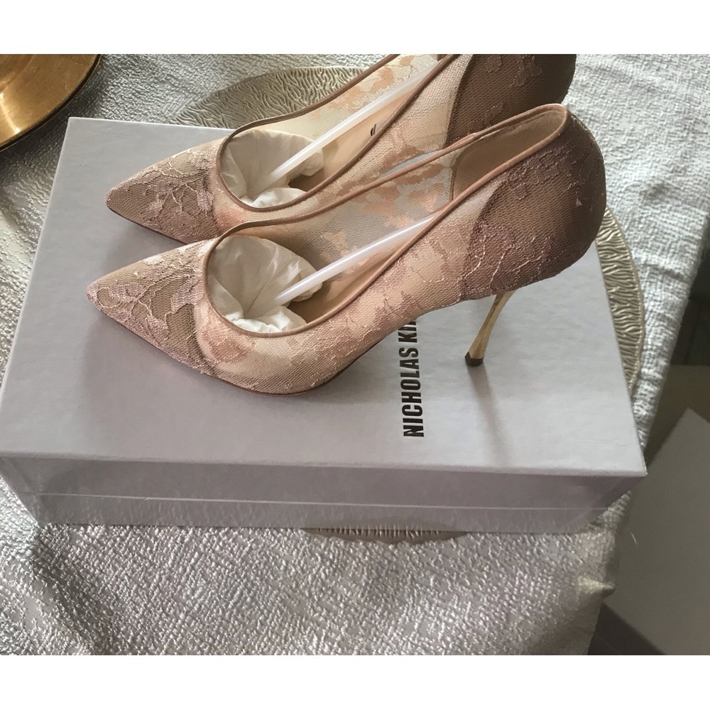 I am selling new shoes in the box size 37 Nicholas Kirkwood ideal for wedding .